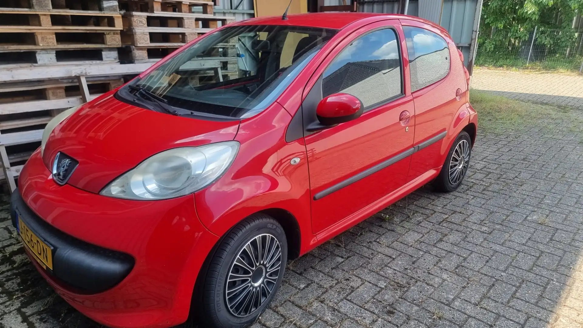 Peugeot 107 1.0-12V XR Rood - 2