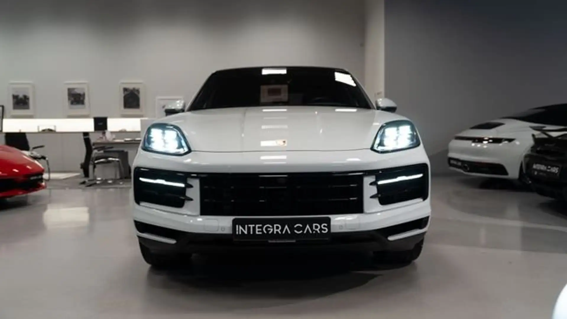 Porsche Cayenne Coupé E-Hybrid S Aut. Blanc - 2