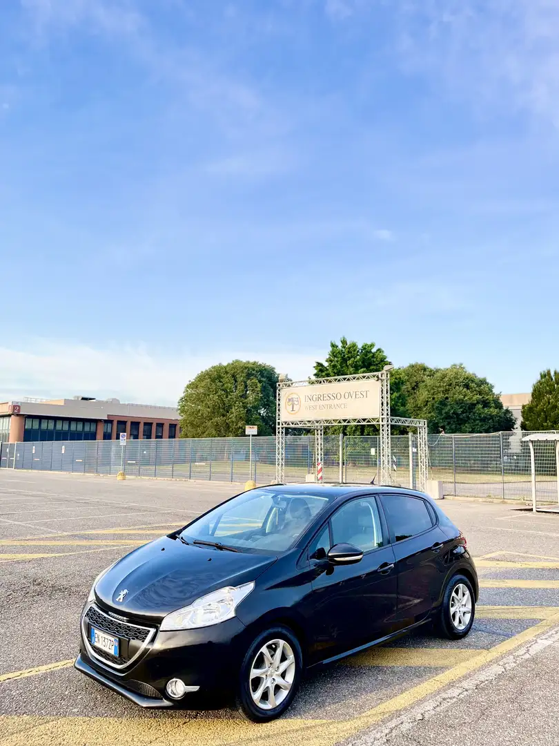 Peugeot 208 5p 1.6 e-hdi 8v Allure s&s - 1