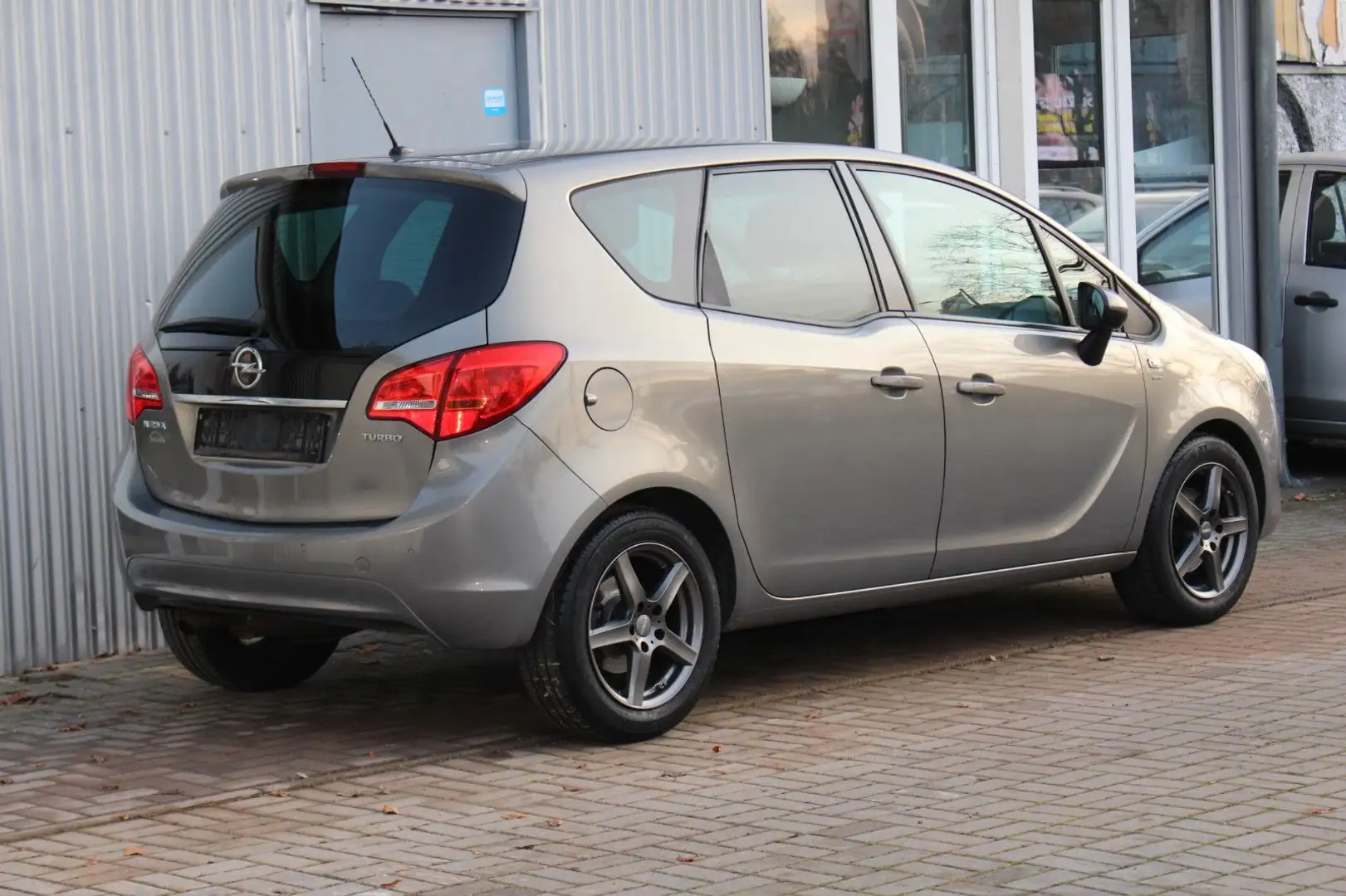 Opel Meriva B Drive+Klimaaut+2.Hand+PDC+Tempomat Grau - 2