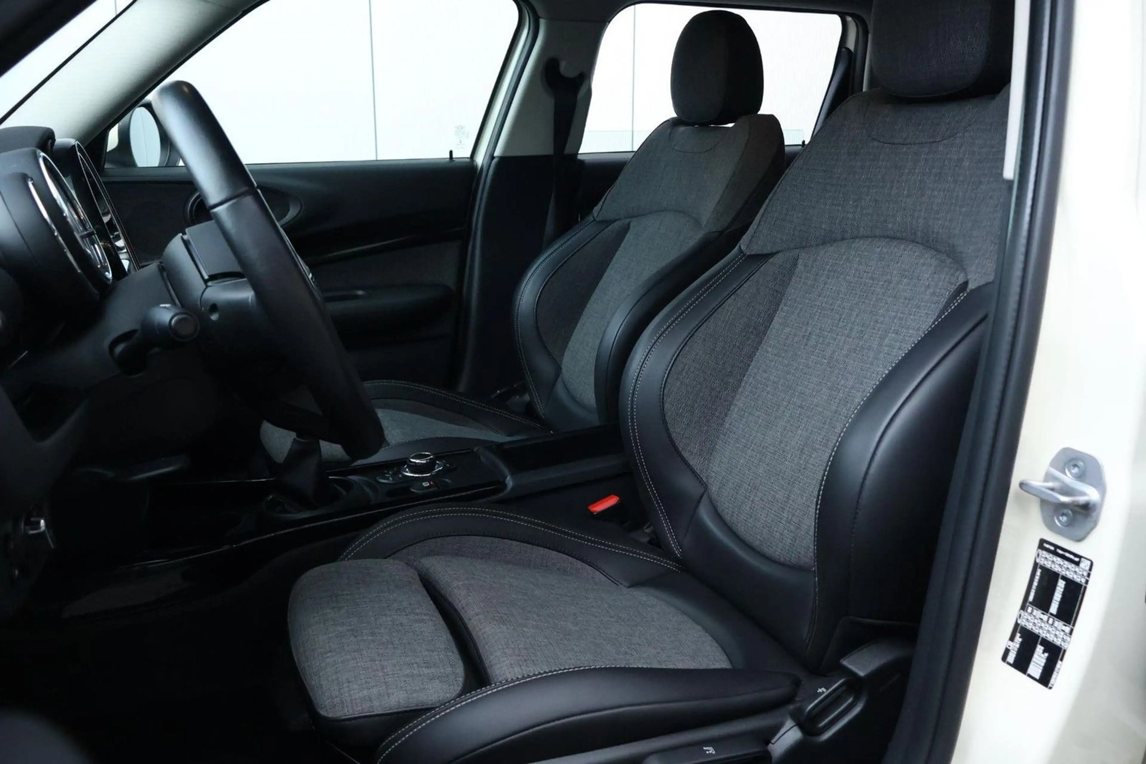 MINI One Clubman Mini 1.5 Business Edition — photo 11