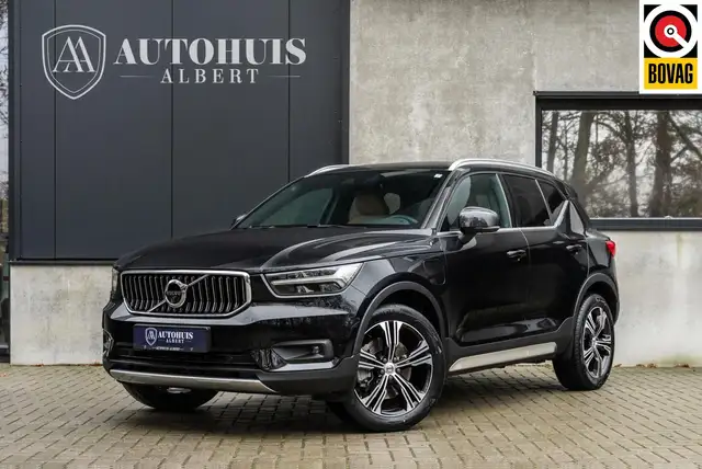 Volvo XC40 1.5 T5 Recharge Inscription Pano H&K Leder 360c