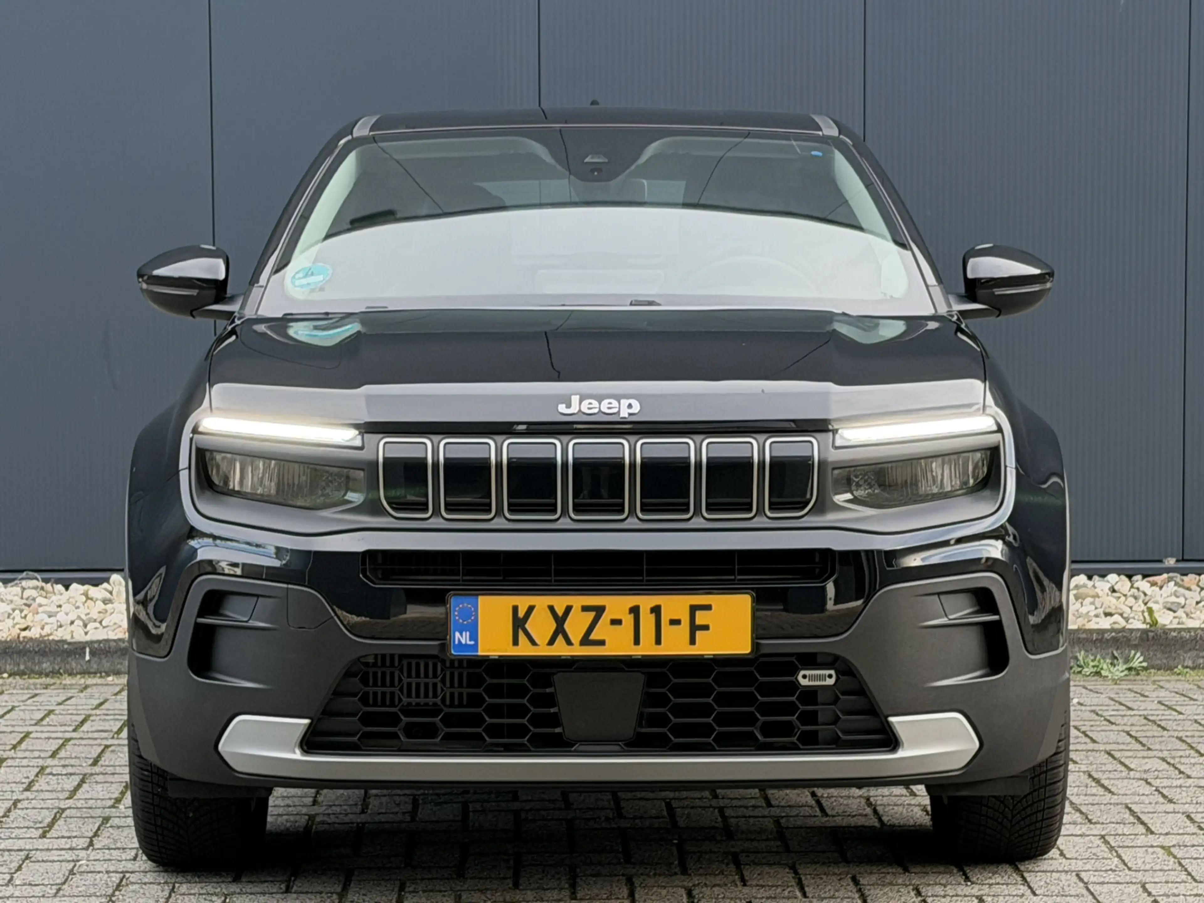 Jeep Avenger 1.2 Longitude | Winterpack | Camera | Stoelverwarm — photo 3