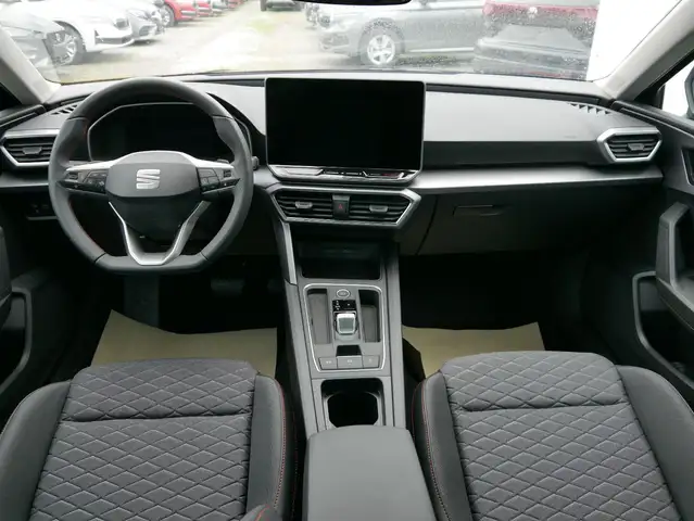Seat Leon Leon view 9