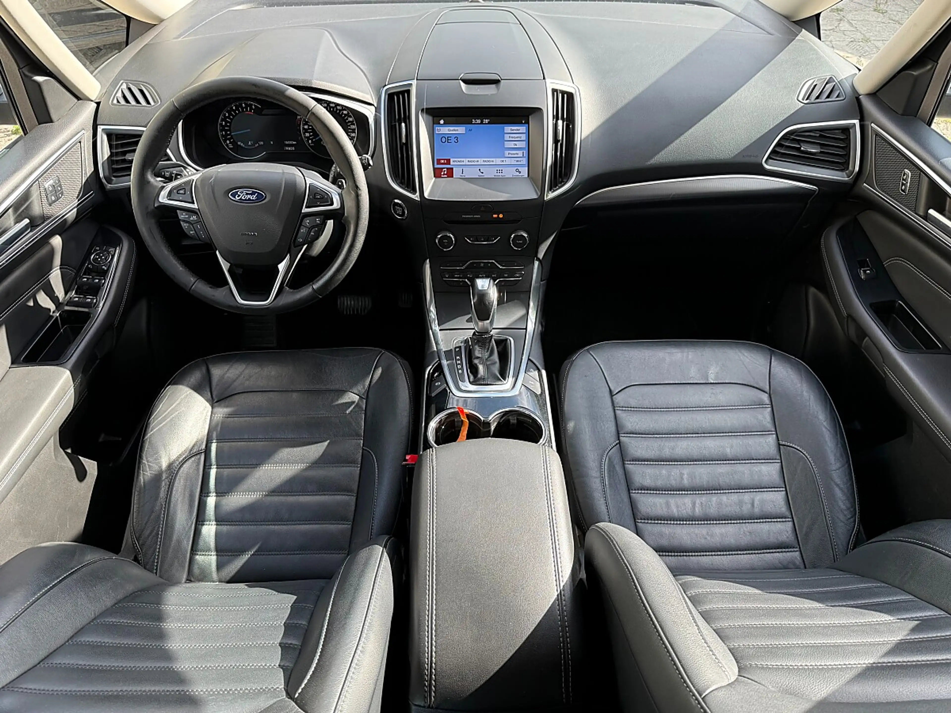 Ford Galaxy 2,0 TDCi Titanium Start/Stop-1.BESITZ-ABSTAND-L... — photo 4