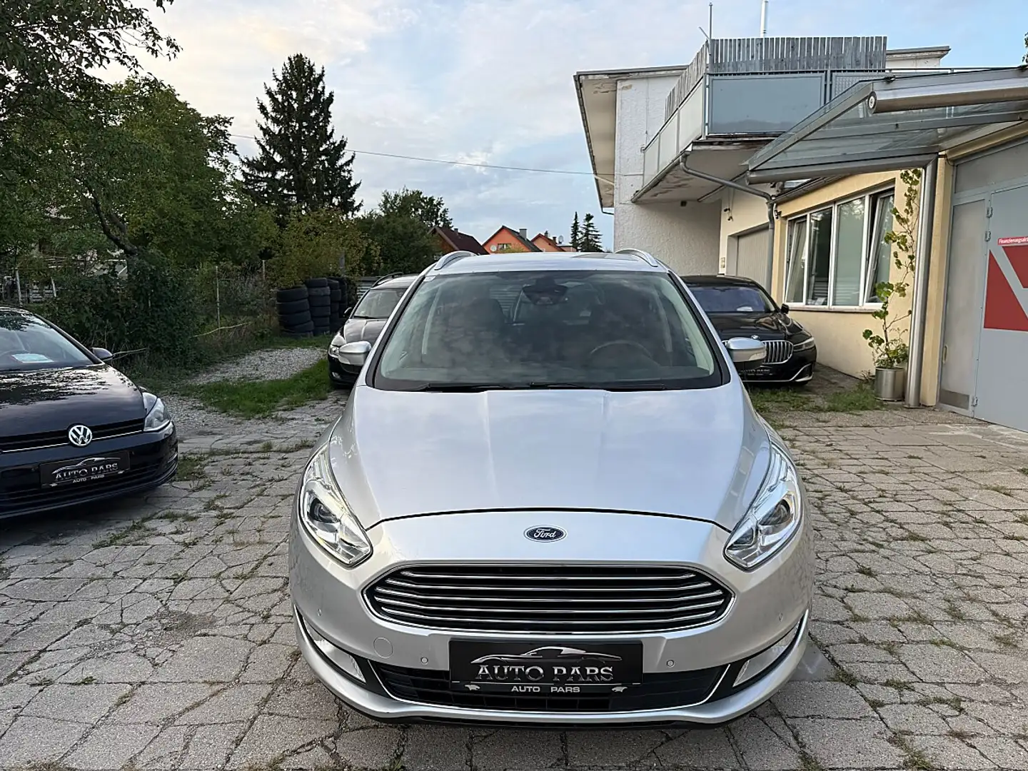 Ford Galaxy 2,0 TDCi Titanium Start/Stop-1.BESITZ-ABSTAND-L... Silber - 2