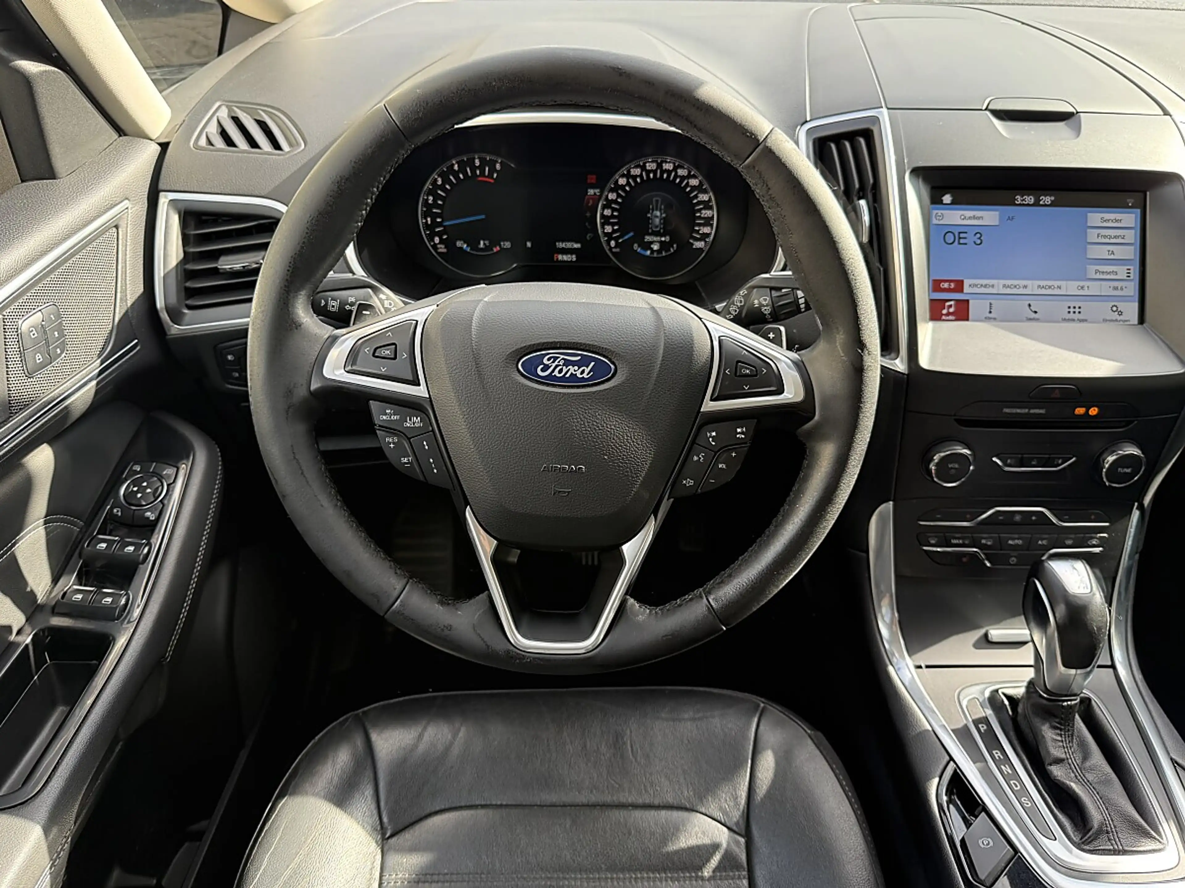 Ford Galaxy 2,0 TDCi Titanium Start/Stop-1.BESITZ-ABSTAND-L... — photo 9