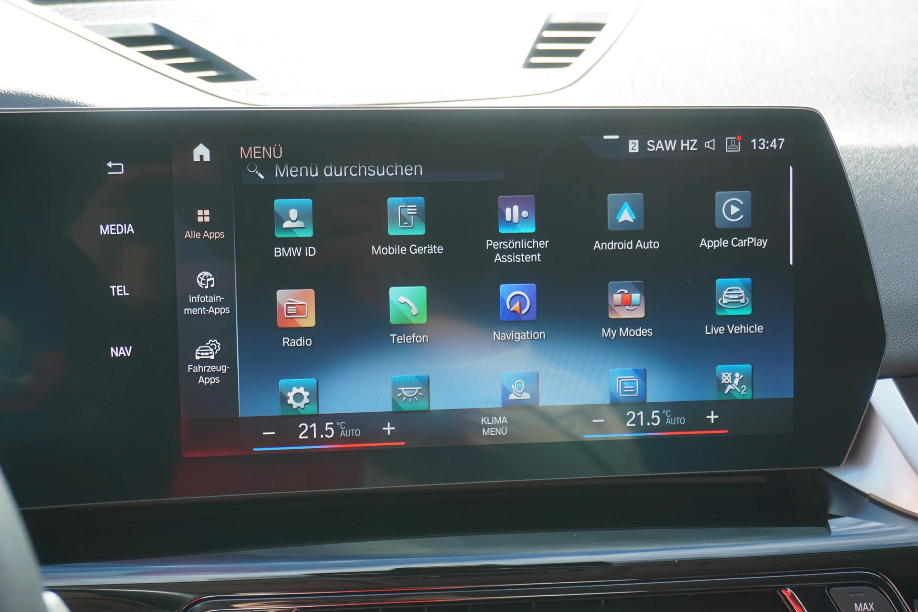 BMW X1 23i xDrive xLine Aut. LED Navi 360° Head-Up — photo 14