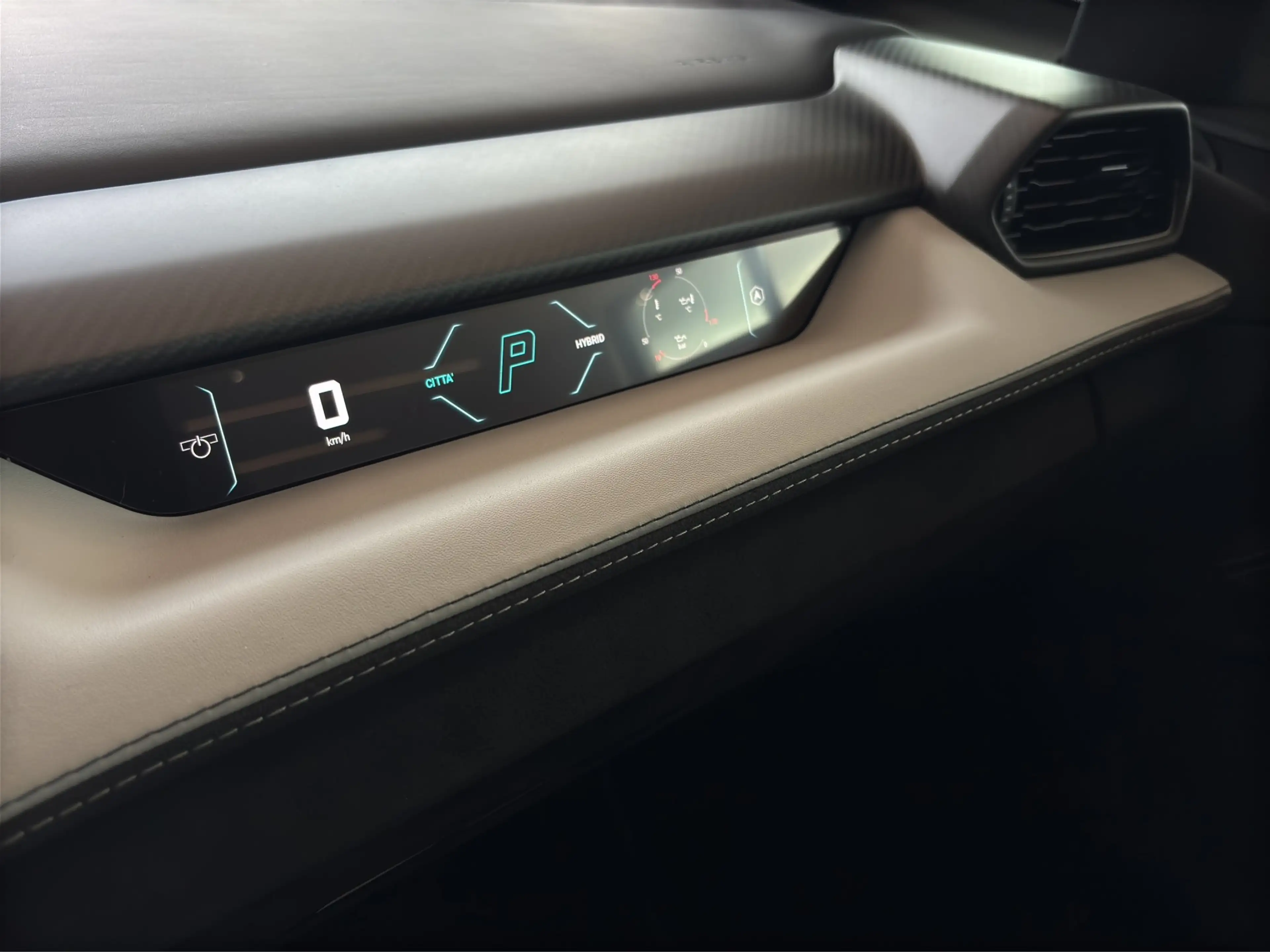 Lamborghini Revuelto Revuelto 2024 — photo 9