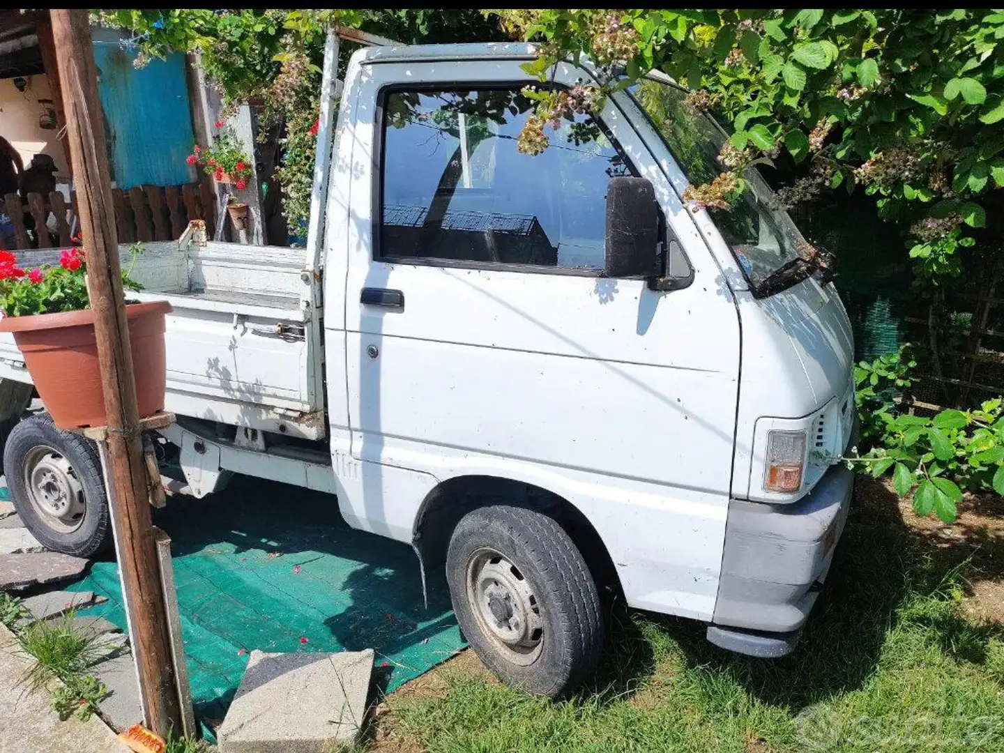 Piaggio Porter Diesel ribaltabile Weiß - 1