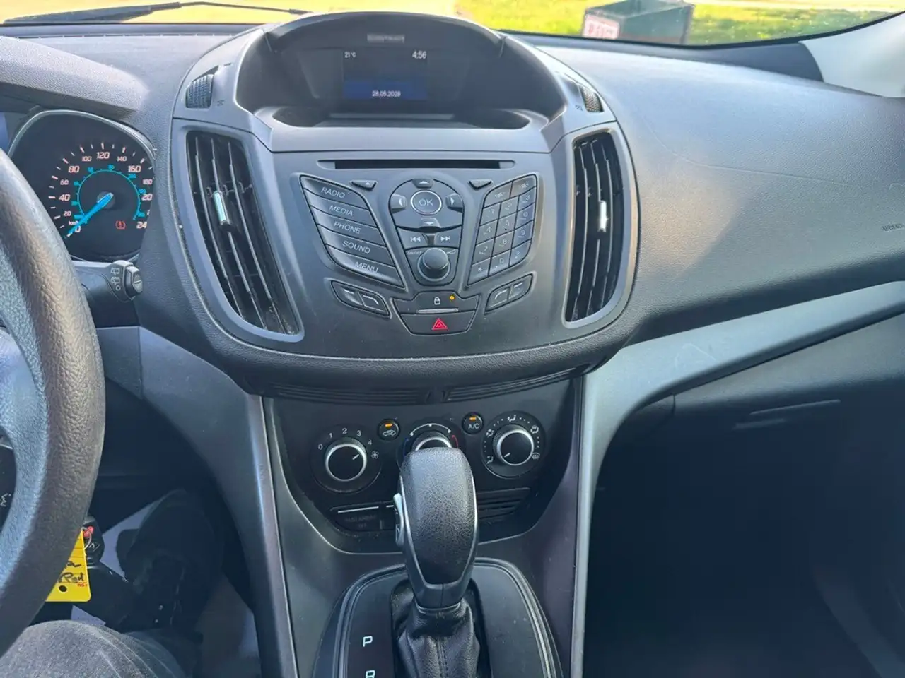 Ford Escape photo Ford Escape