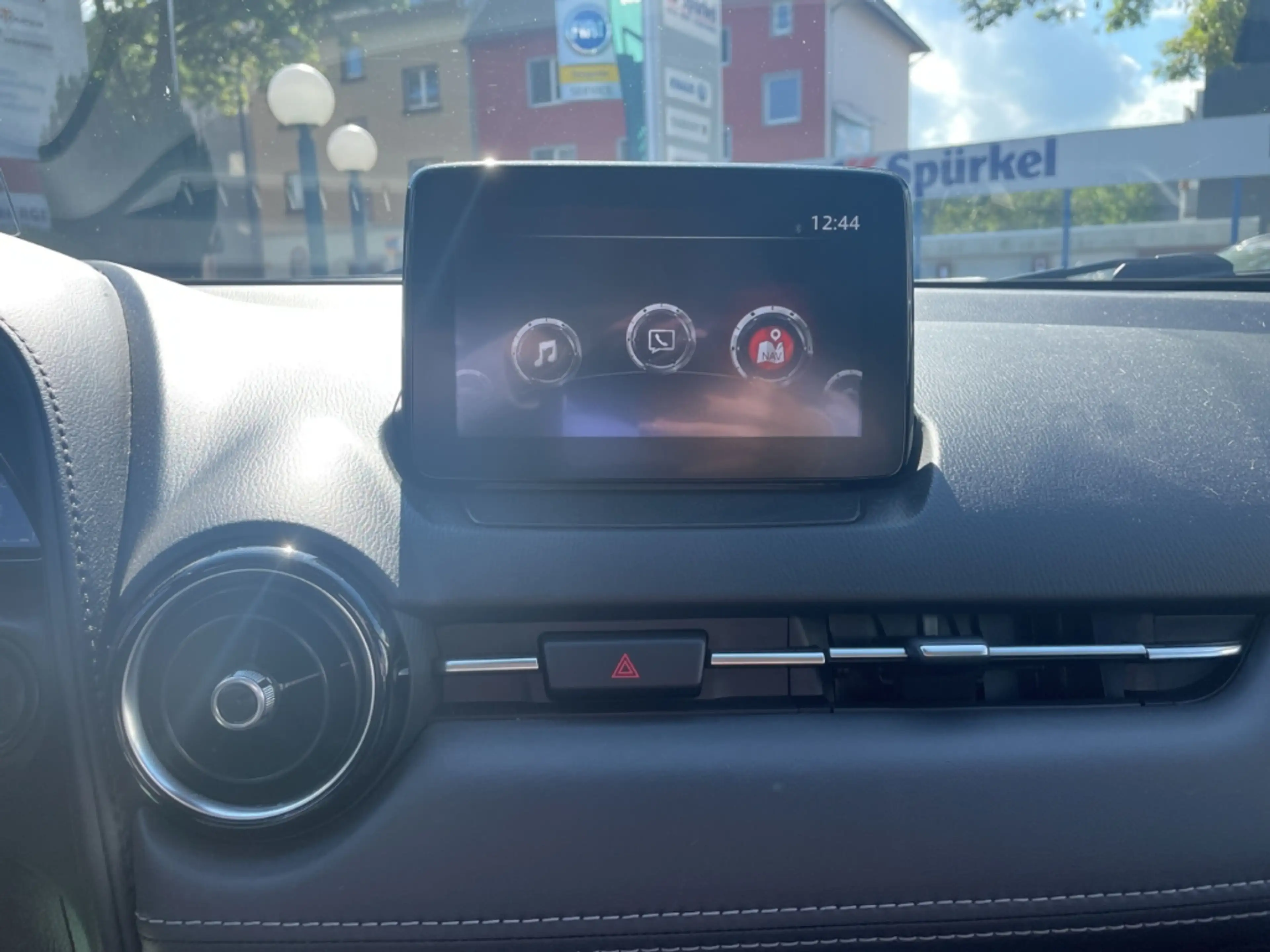 Mazda CX-3 Sports-Line, Automatik, Navigation, Sitzheizung — photo 15