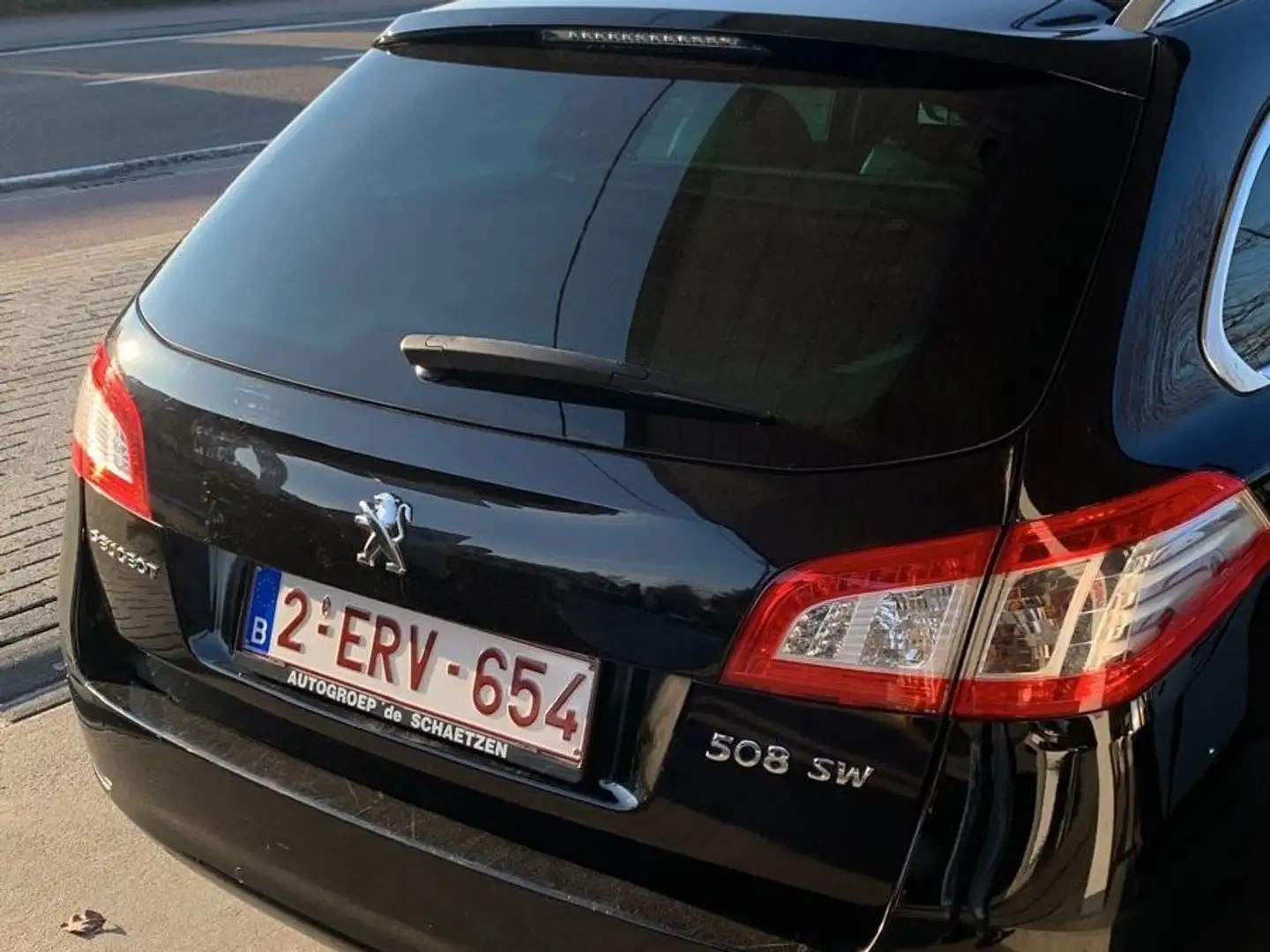 Peugeot 508 SW 2.0 hdi 16v Business Ciel 163cv auto - 2