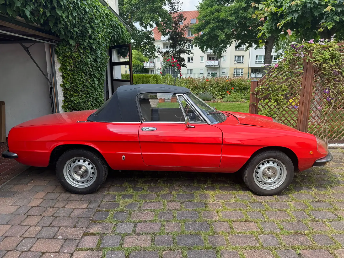 Alfa Romeo Spider Cabrio Roşu - 2