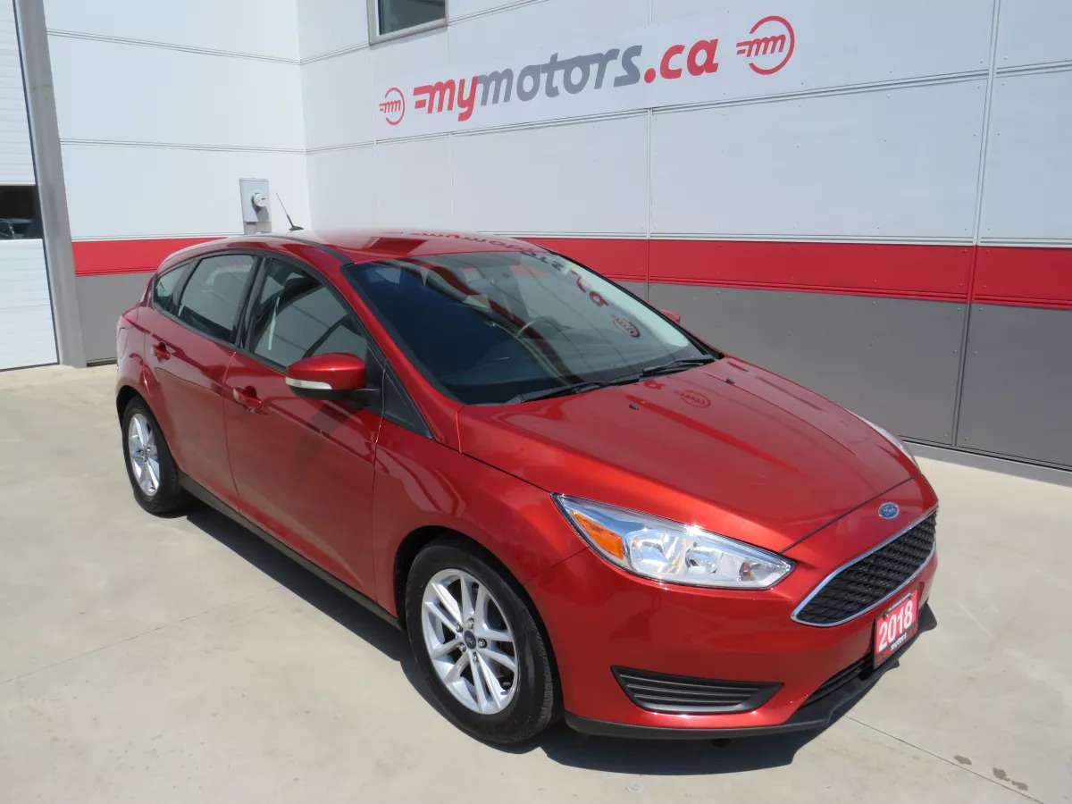 2018 Ford Focus SE | Clean Carfax | Alloy Rims | Digital Touchscre