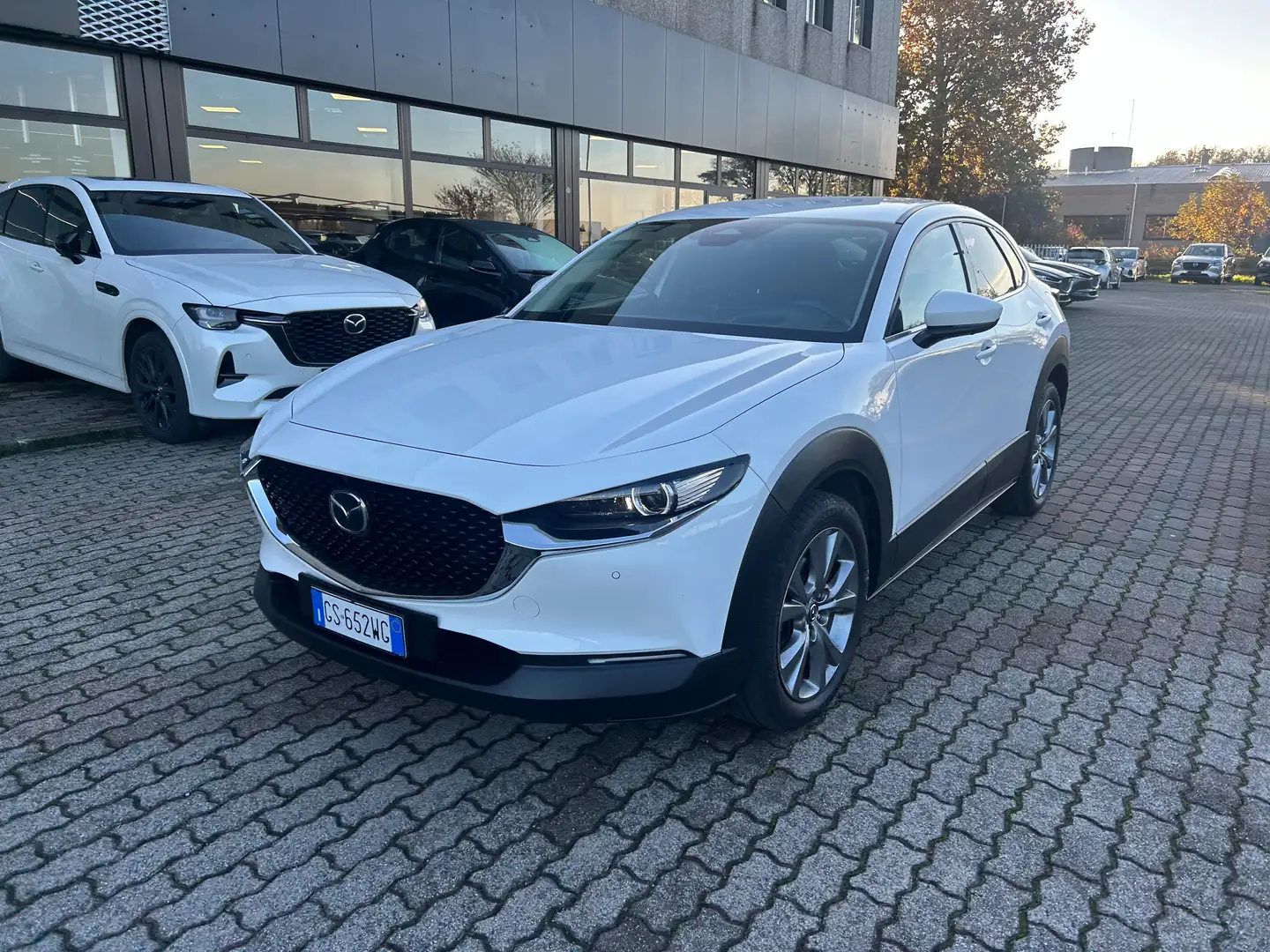 Mazda CX-30 CX-30 2.0 m-hybrid Exclusive Line Driver Assist Weiß - 2