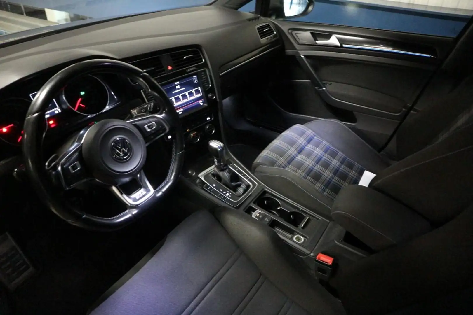 Volkswagen Golf GTE 1.4 TSI / Aut / Xenon / NAP ! Grau - 2