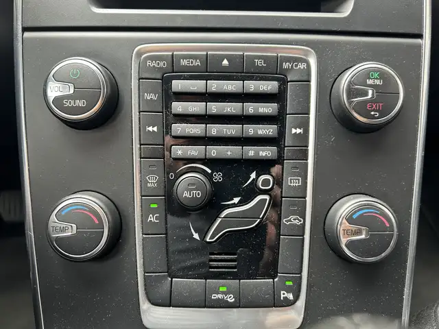 Volvo V60 view 8