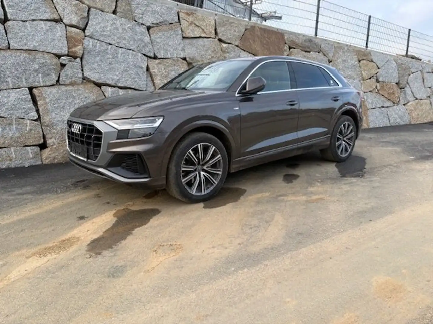 Audi Q8 Q8 50 TDI quattro S-Line 3x19590,- oder 399,- mtl Braun - 2