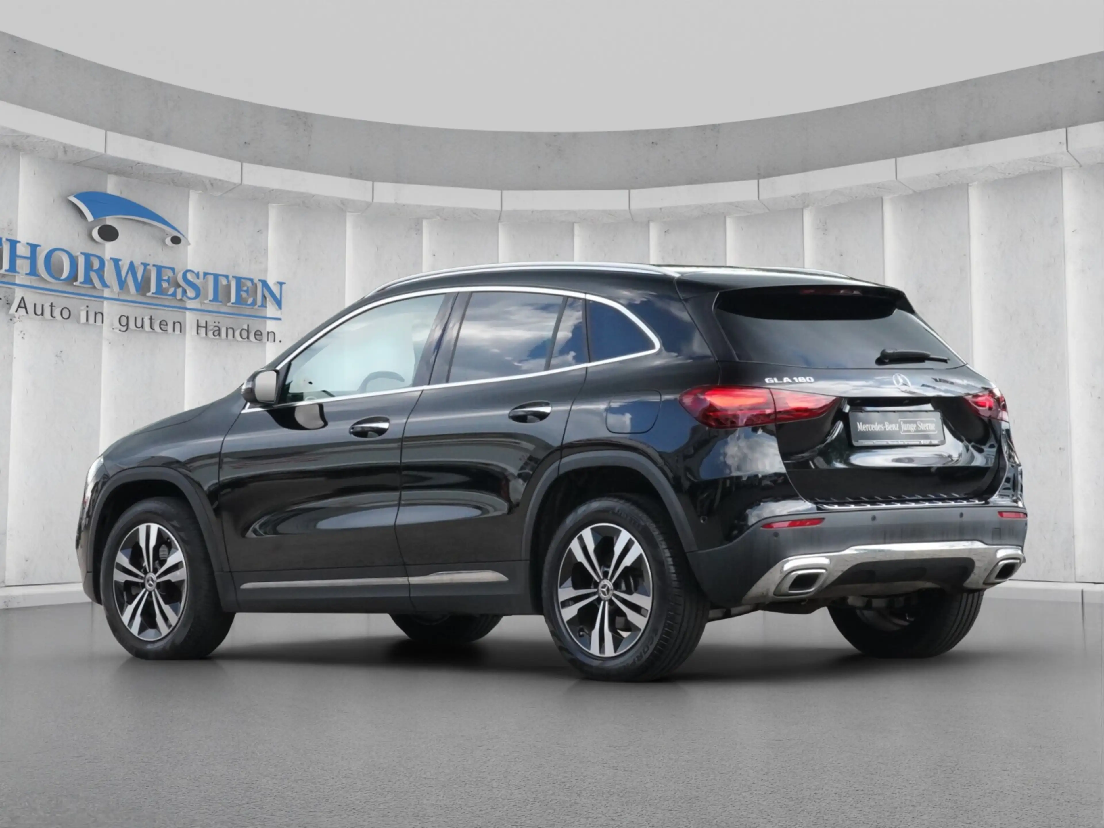 Mercedes-Benz GLA 180 GLA 180 Progressive — photo 6