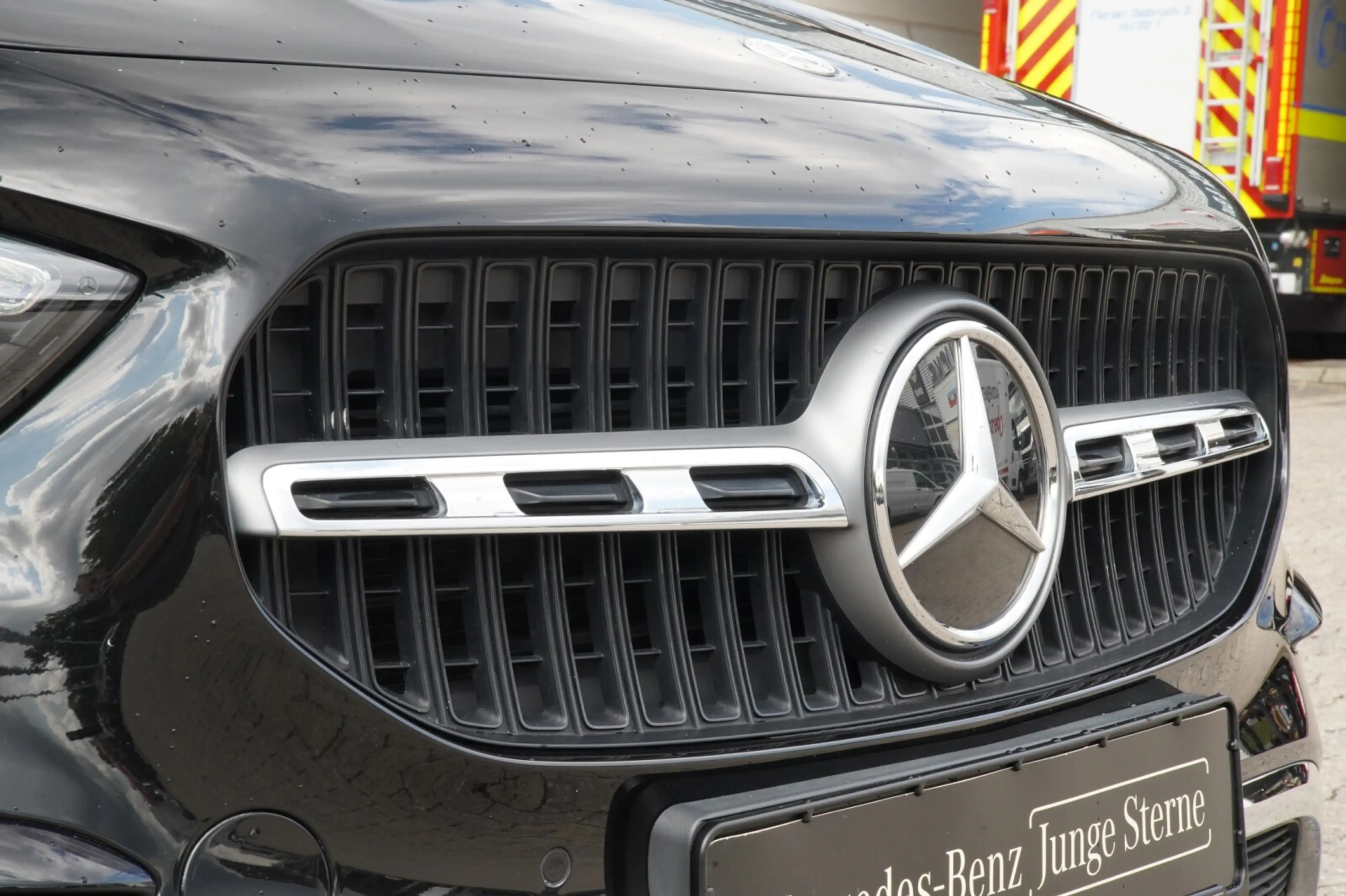 Mercedes-Benz GLA 180 GLA 180 Progressive — photo 20