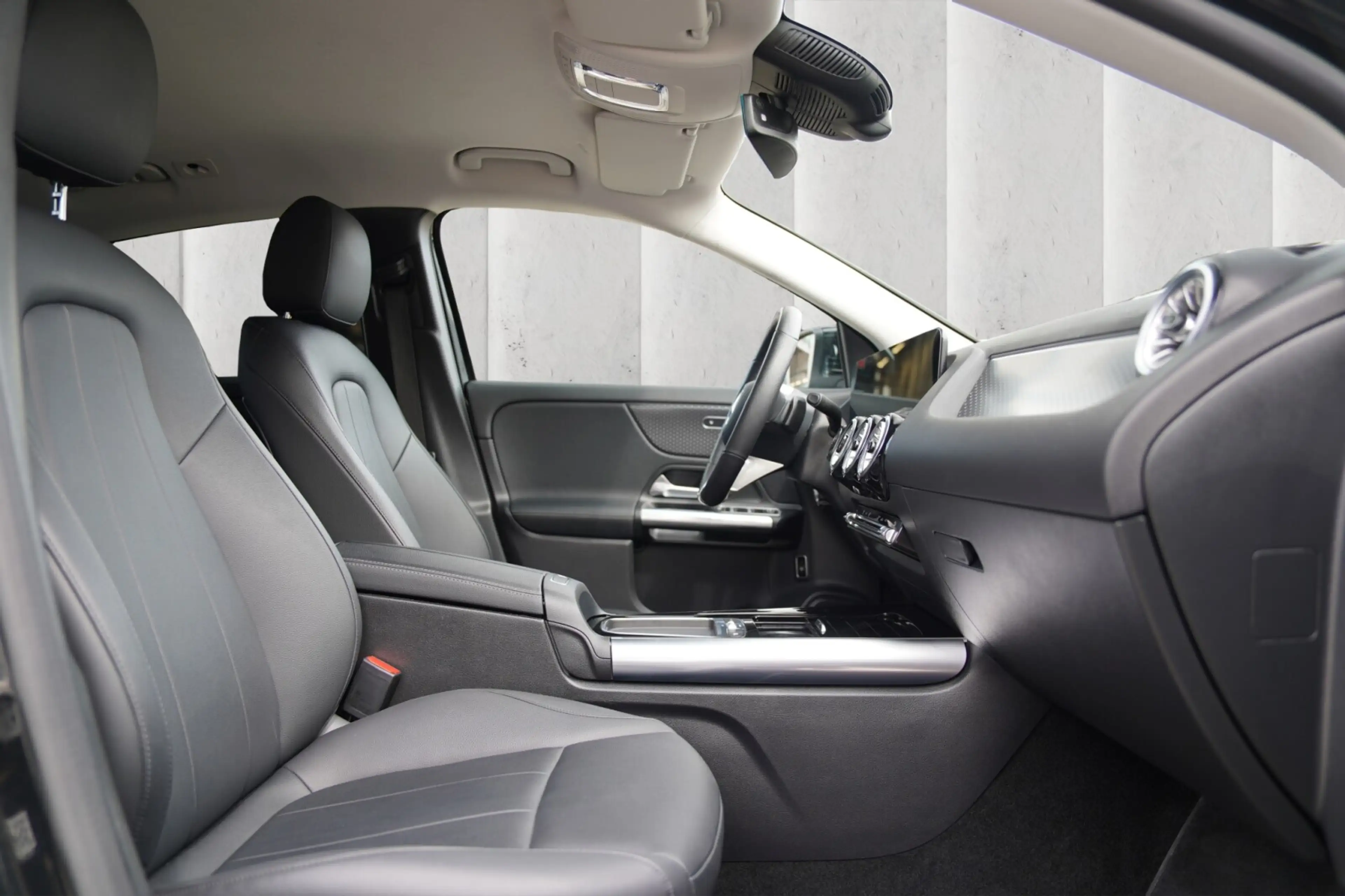 Mercedes-Benz GLA 180 GLA 180 Progressive — photo 9