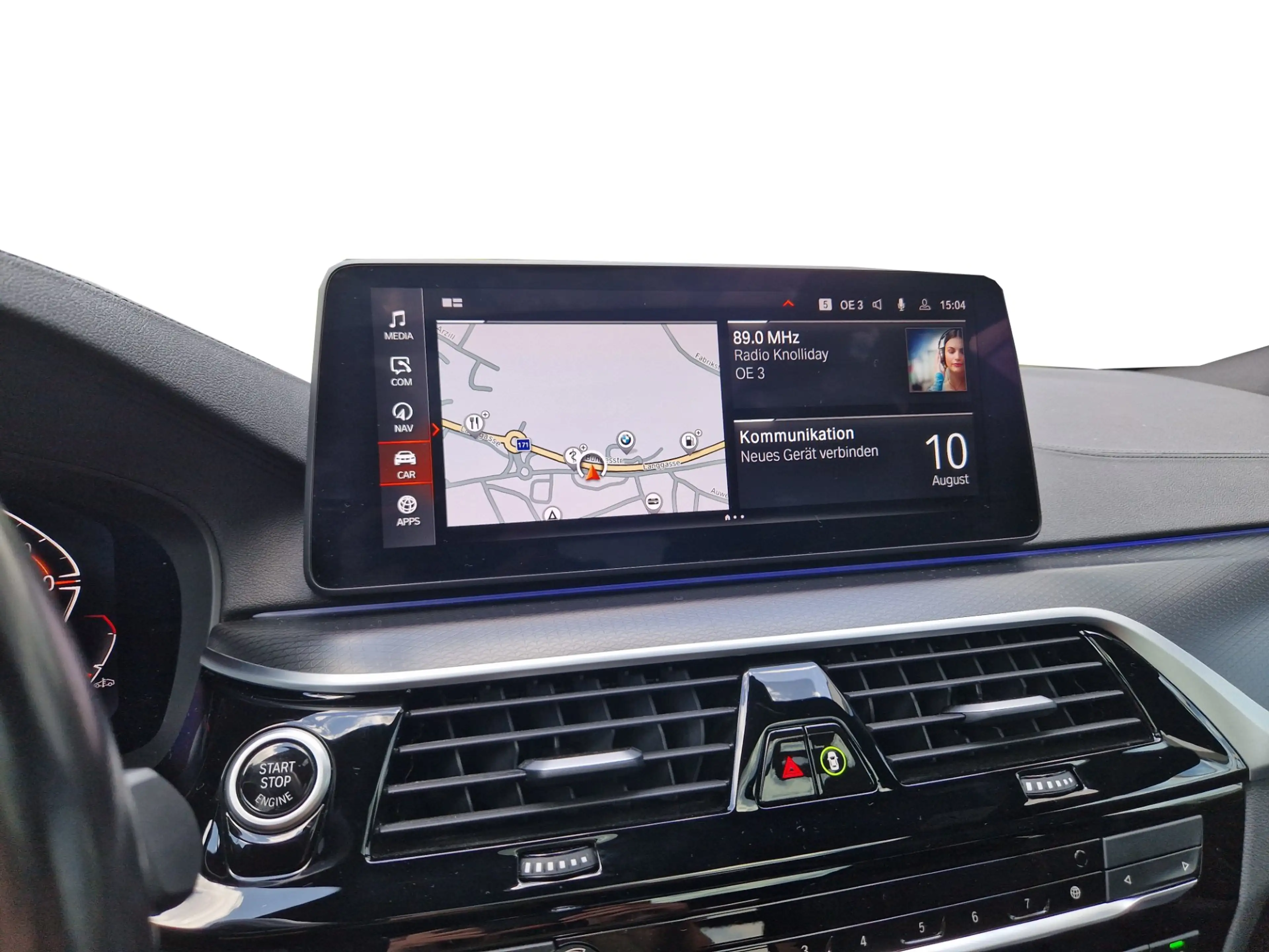 BMW 540 d xDrive — photo 9