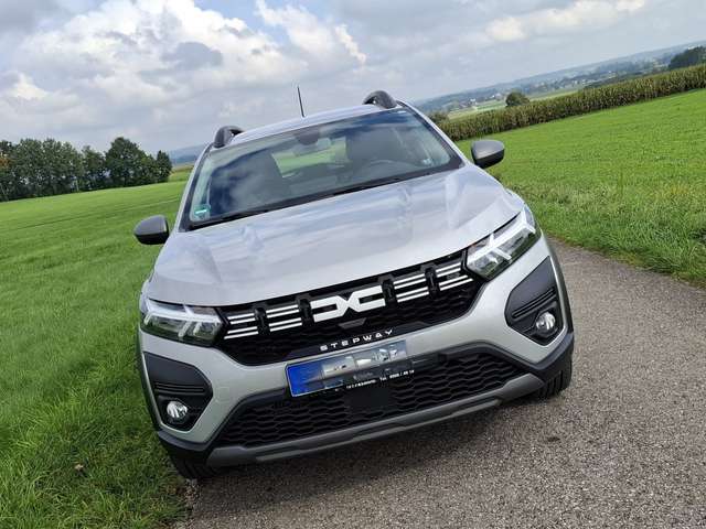 Imagine Dacia Sandero Sandero Stepway TCe 90 Comfort