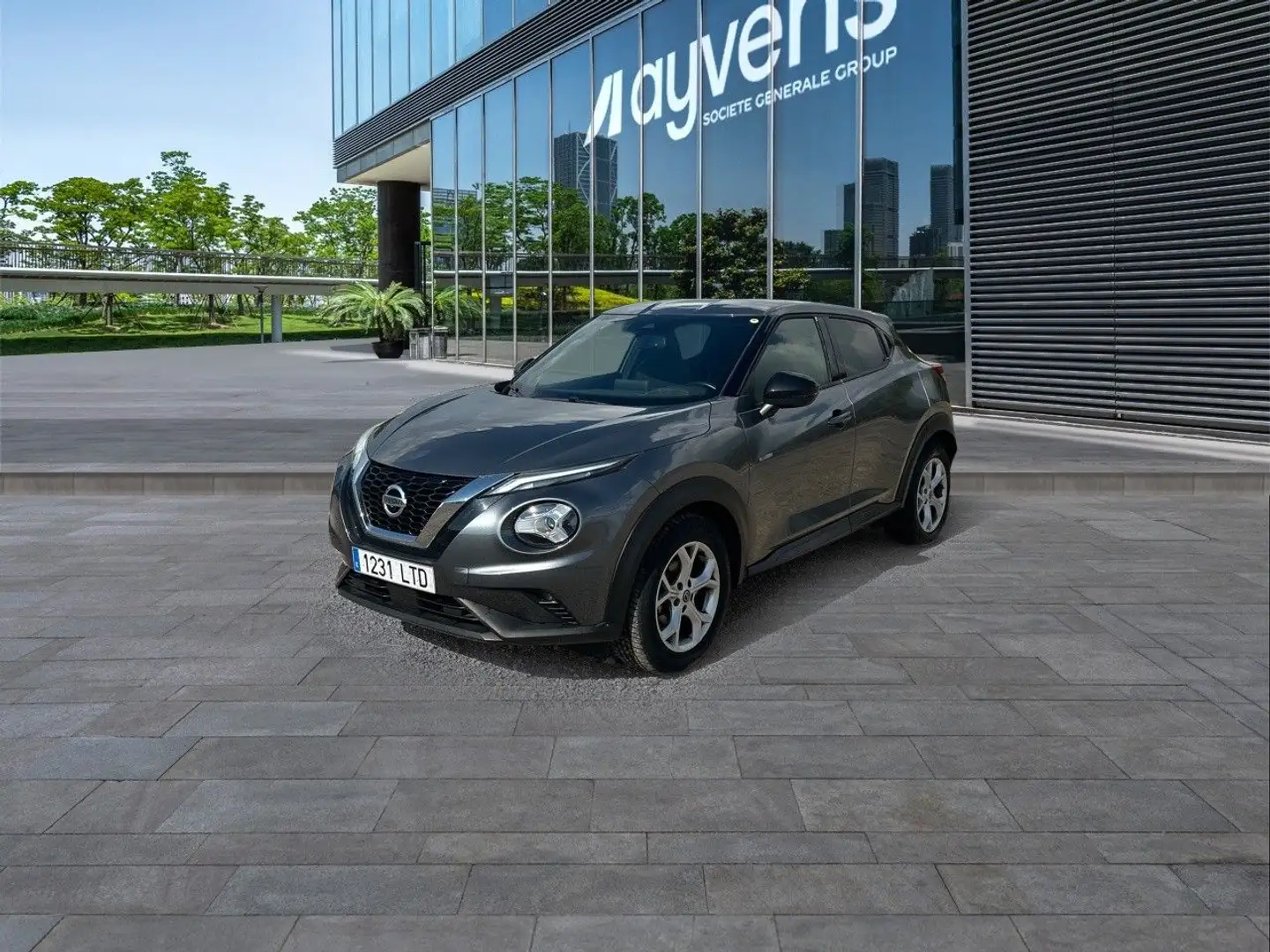 Nissan Juke 1.0 DIG-T N-Connecta 4x2 114 Grau - 1