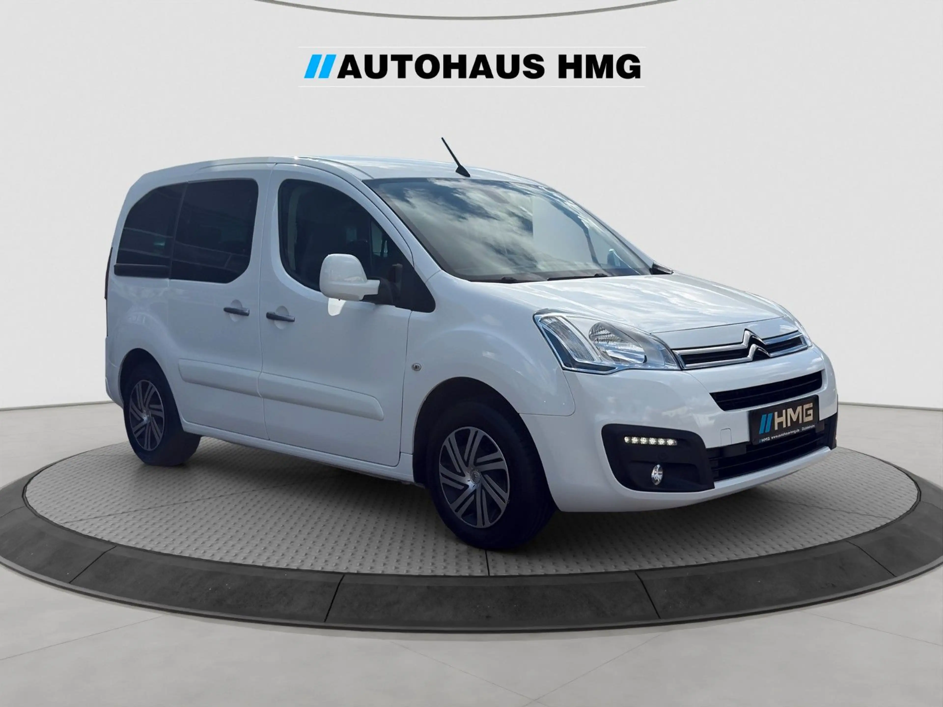 Citroen Berlingo Kombi Selection 1.HD*NAVI*STNDHZ*ZR-NEU — photo 7