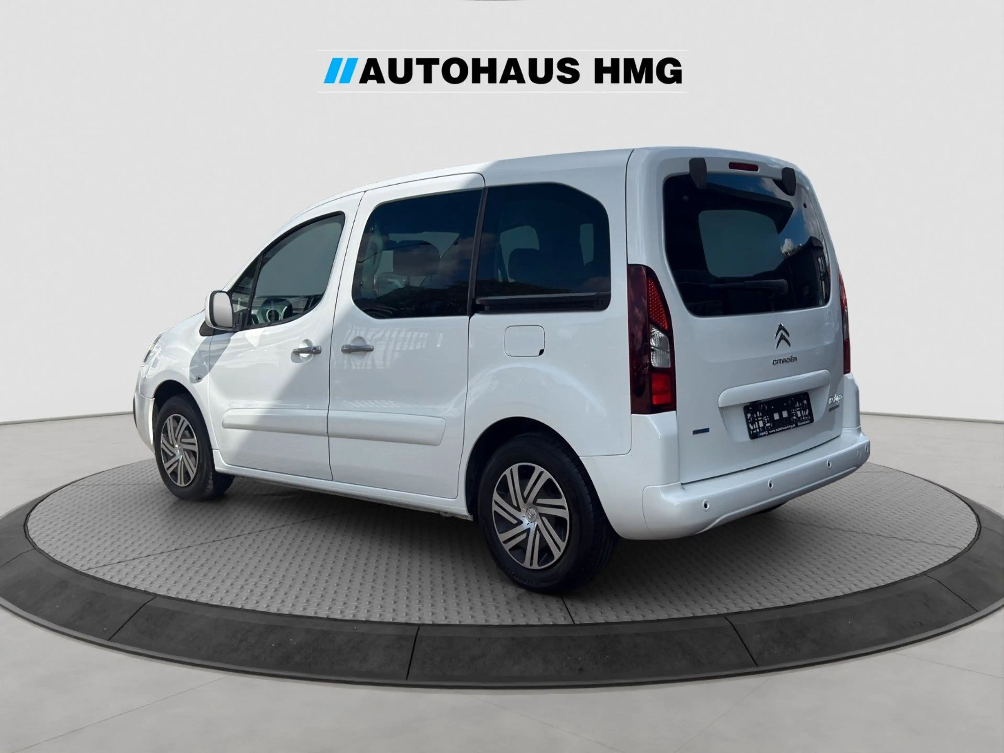 Citroen Berlingo Kombi Selection 1.HD*NAVI*STNDHZ*ZR-NEU — photo 3