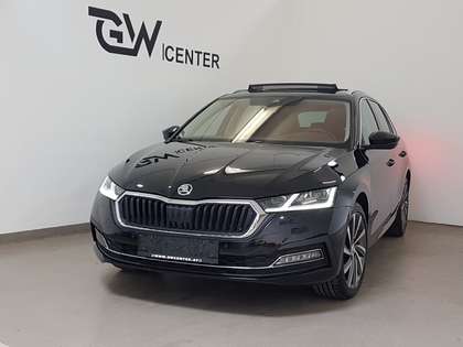 Skoda Octavia Combi 2,0 TDI DSG Style Matrix Virtual AHK Pano