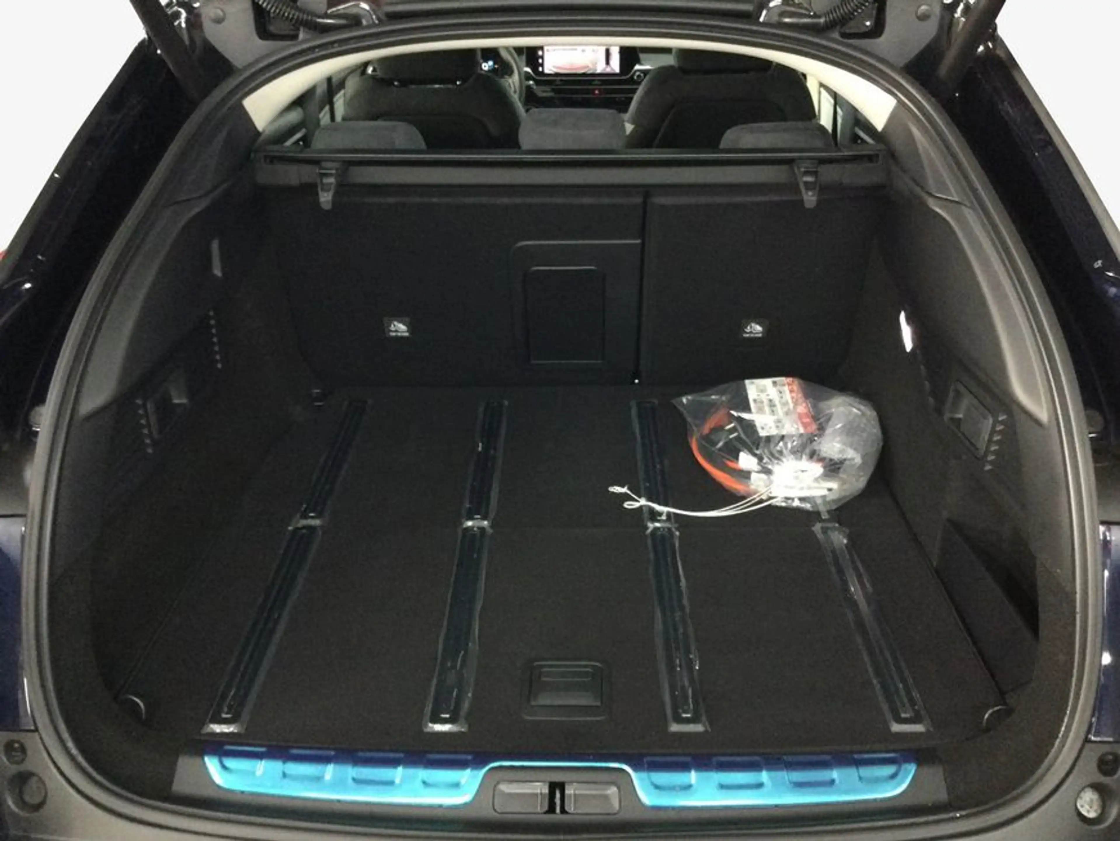 Citroen C5 X Hybrid 225 Start&Stopp e-EAT8 HYPNOS 132 kW, — photo 6