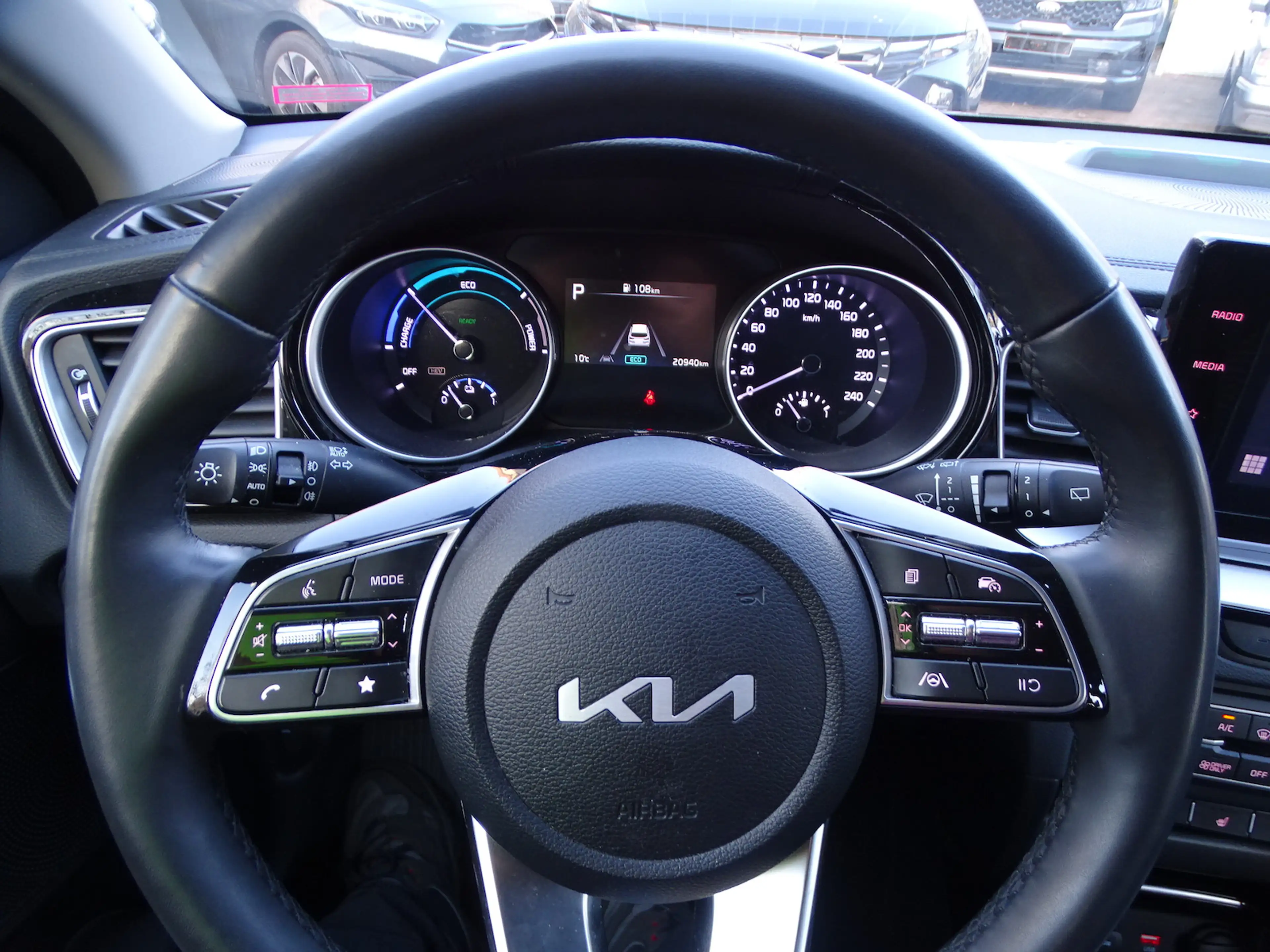 Kia Ceed SW / cee'd SW cee´d Sportswagon 1.6 Plug-in Hybrid Automatik , K — photo 12