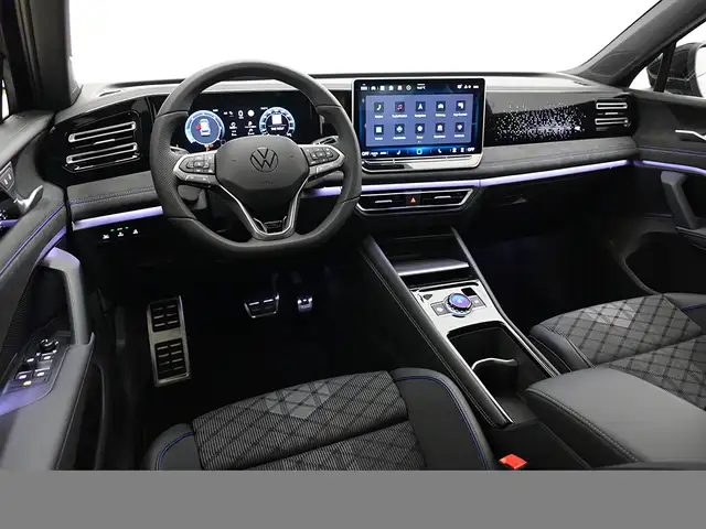 Volkswagen Tiguan view 14