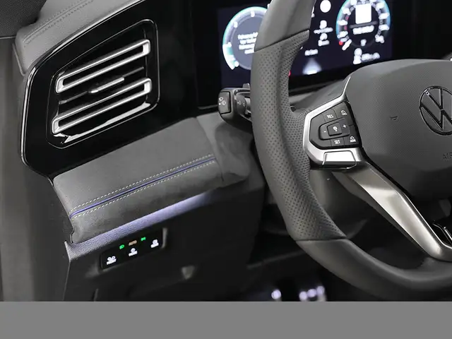 Volkswagen Tiguan view 9