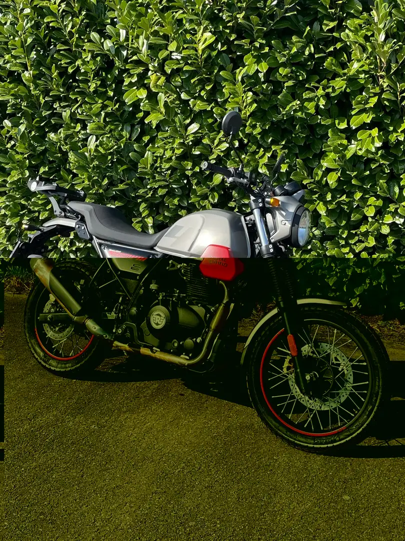 Royal Enfield Scram 411 Silber - 2