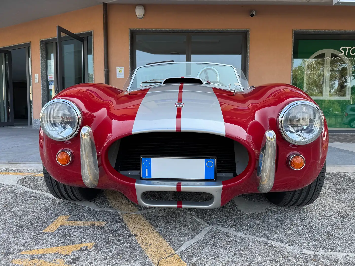 AC Cobra "Factory Five" Motore Ford 302 V8 5.0L (1000 Kg) Rosso - 2