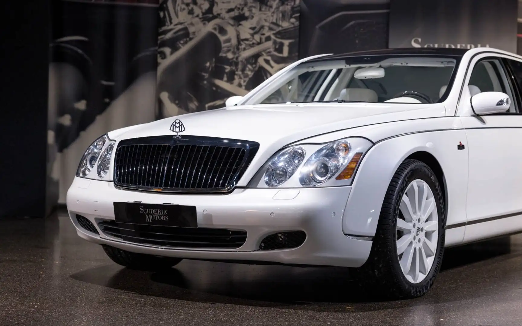 Maybach 62 S LANDAULET Blanc - 2