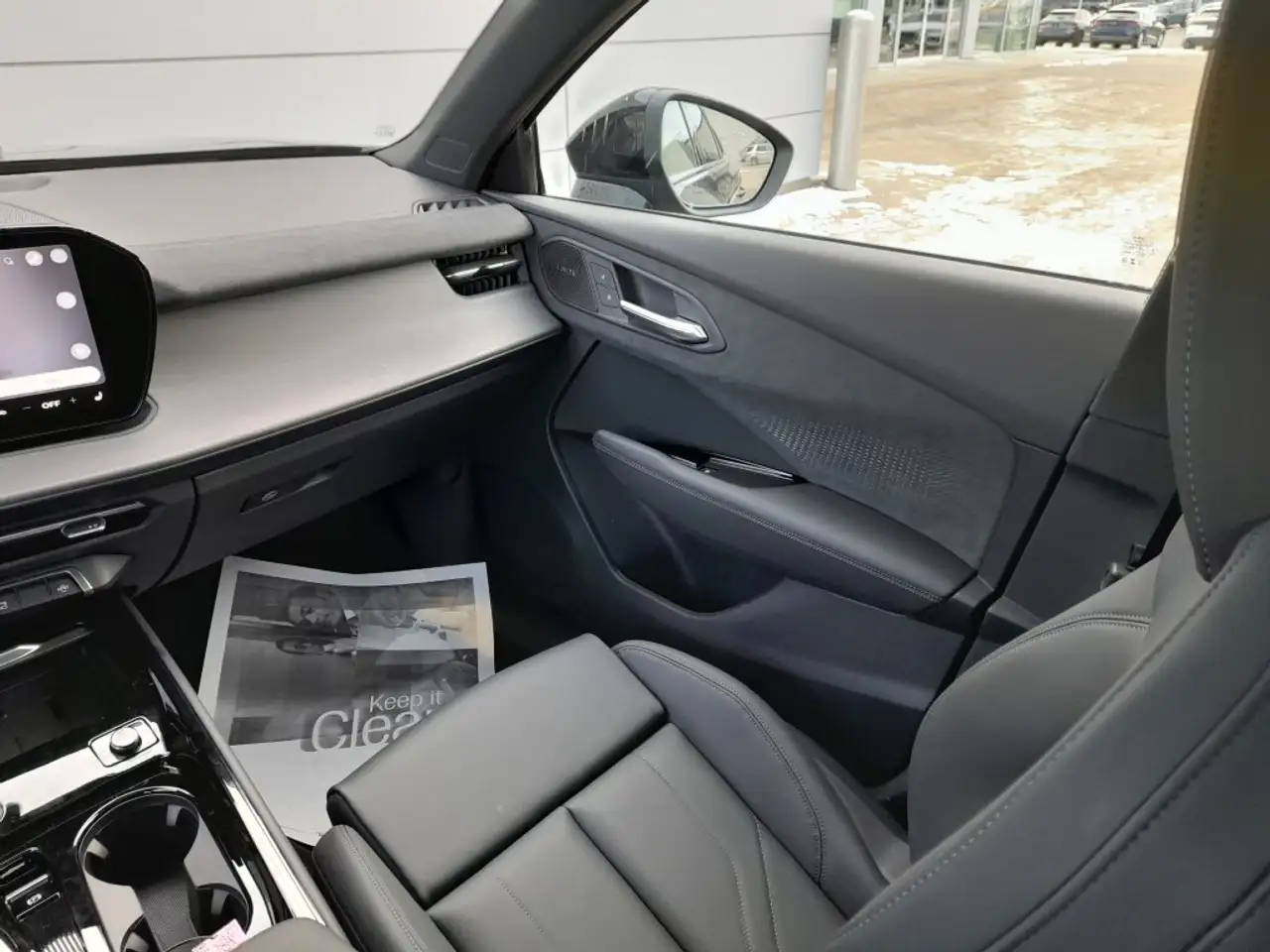 Audi Q3 снимка Audi Q3