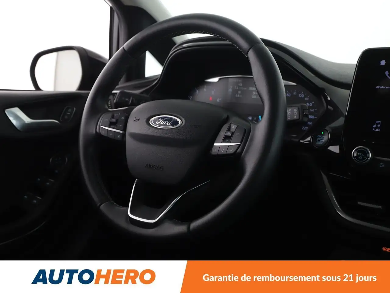 Ford Fiesta Active — photo 13