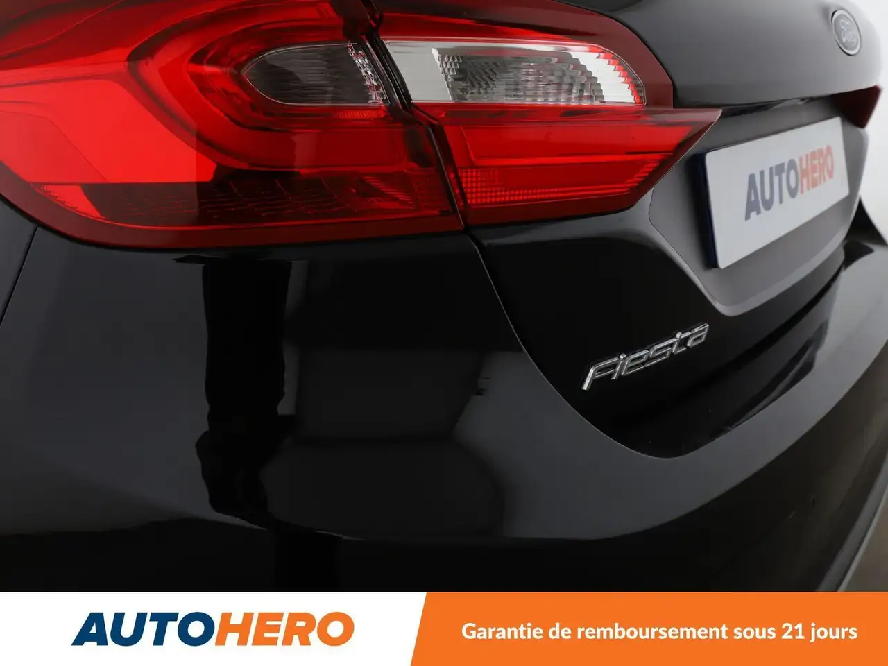 Ford Fiesta Active — photo 33