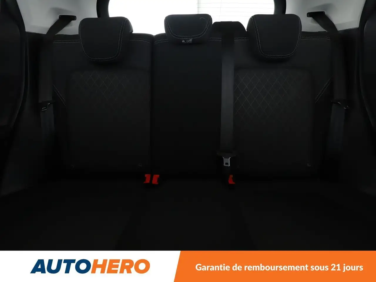 Ford Fiesta Active — photo 15