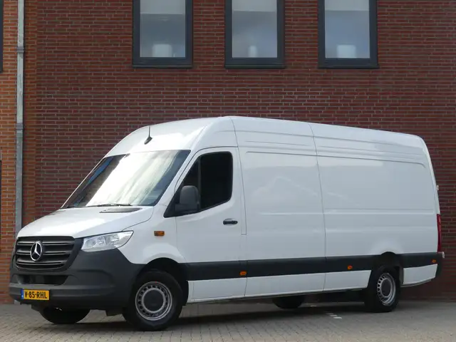 Mercedes-Benz Sprinter 317 CDI L3H2 Camera/PDC/Navigatie/Trekhaak