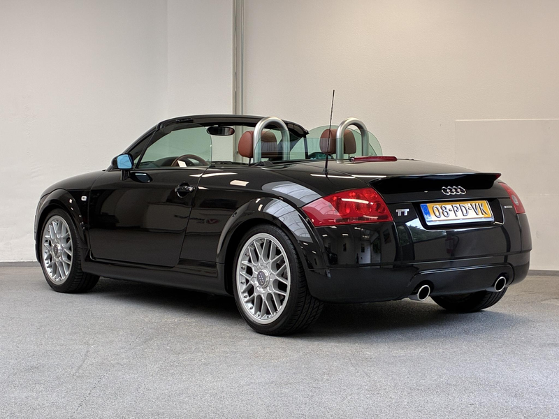Audi TT Roadster 1.8 5V Turbo quattro | BASEBALL INTERIEUR — photo 16