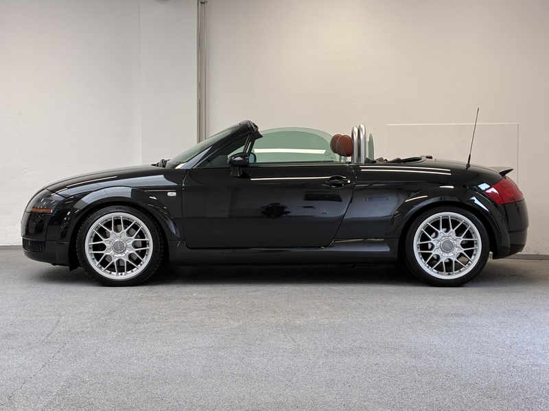 Audi TT Roadster 1.8 5V Turbo quattro | BASEBALL INTERIEUR — photo 11