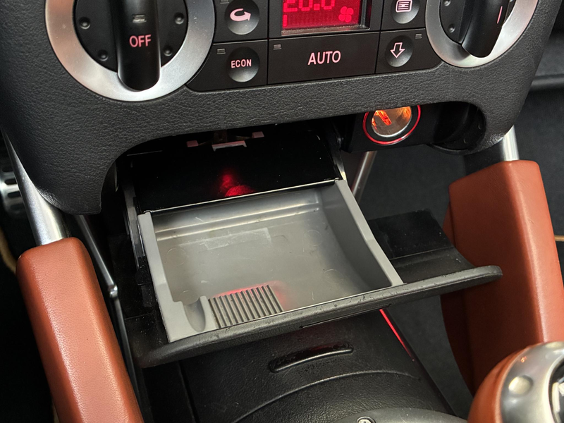 Audi TT Roadster 1.8 5V Turbo quattro | BASEBALL INTERIEUR — photo 42