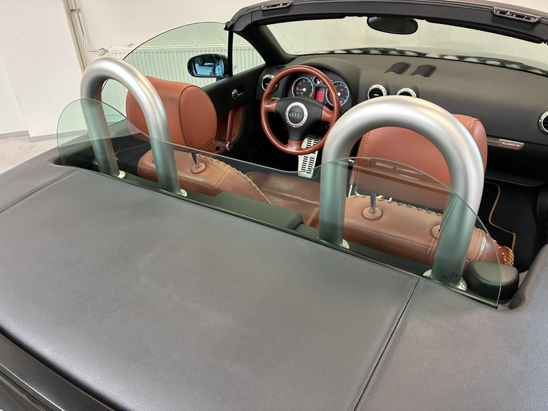 Audi TT Roadster 1.8 5V Turbo quattro | BASEBALL INTERIEUR — photo 20