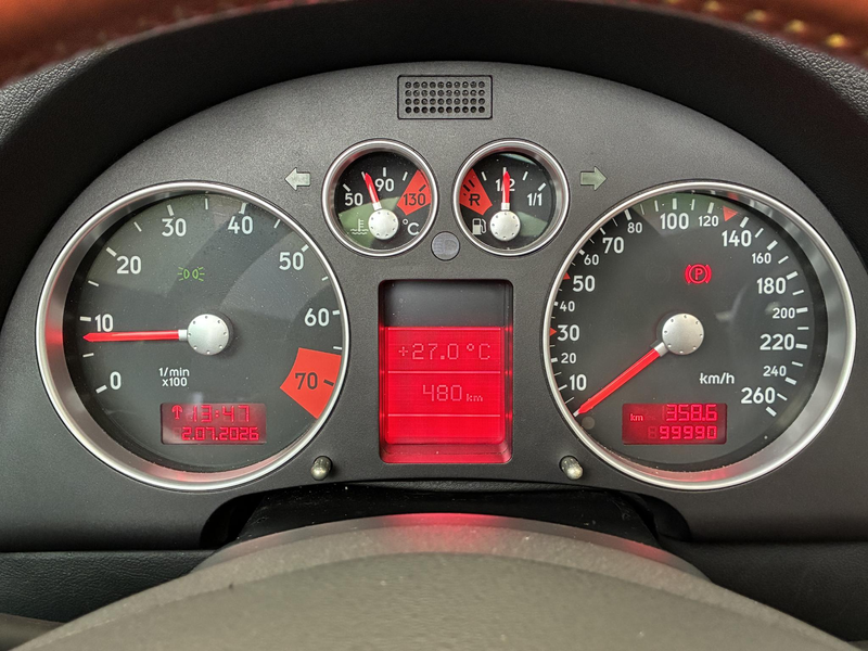 Audi TT Roadster 1.8 5V Turbo quattro | BASEBALL INTERIEUR — photo 29