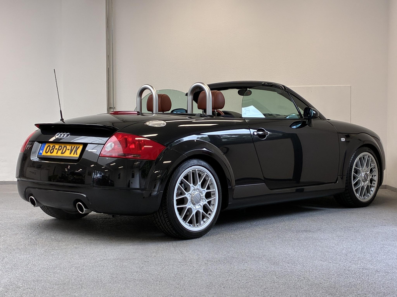 Audi TT Roadster 1.8 5V Turbo quattro | BASEBALL INTERIEUR — photo 18